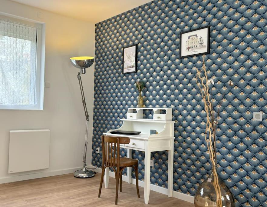 Duplex Parapluies De Cherbourg Netflix Parking Εξωτερικό φωτογραφία
